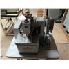 Image 3 : Durkopp Adler Ag Jeans Keyhole Machine
