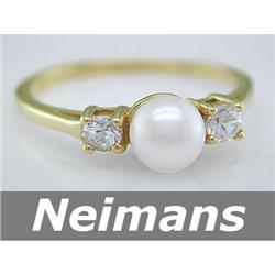 Certified 5.5MM Akoya Pearl & Sapphire Ring 14kt Gold