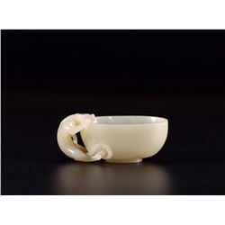 Hetian Jade Dragon Pattern Cup