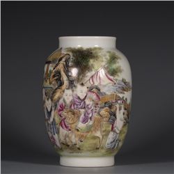 Enameled Figures Vase, Daqing-Qianlong Nianzhi Mark