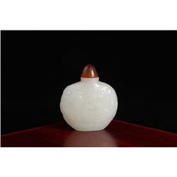 Hetian Jade Snuff Bottle