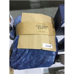 Berkshire Queen Size Throw BlanketÂ 