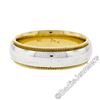 Image 7 : Men's 18kt White and Yellow Gold 5.5mm Milgrain Edged Band Ring