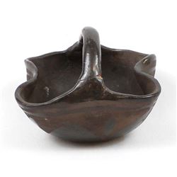Historic Santo Domingo Pueblo Pottery Basket
