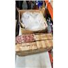 Image 1 : Box of new Copper Pot scrubbers and bubble wrap