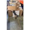 Image 1 : 2 boxes of new canvas prints