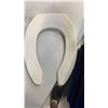 Image 2 : BEMIS NEW TOILET SEAT CRANE WHITE