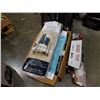 Image 2 : Adjustable double rod garment rack, pole shower caddy and Lux heated seat cover - store returns