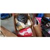 Image 3 : 3 BOXES MOP HEADS, KIDS BASKETBALL GAME, ESTATE GOODS