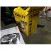 Image 2 : Stanley 1 gallon Shop-Vac and Toastmaster element both working