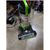 Image 5 : Bissell PowerForce Turbo rewind vacuum tester and working