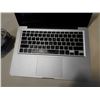 Image 2 : Apple macbook, reset ready tio use