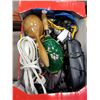 Image 2 : 3 boxes of vintage collectible, IP cameras and more