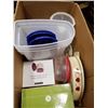 Image 1 : BOX OF KITCHEN ITEMS, GLASSLOCK, MEASURING BOWL|