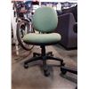 Image 2 : GAS LIFT OFFICE CHAIR AND LEATHER LOOK GAS LIFT STOOL