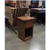 Image 1 : PINE NIGHTSTAND