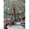 Image 5 : VINTAGE BRASS AND GLASS LAMP