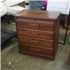 Image 1 : 4 DRAWER PINE DRESSER