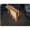 Image 2 : 4 Maple TV trays with stand