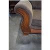 Image 2 : UPHOLSTERED WOOD ACCENT LOVESEAT