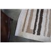 Image 2 : 5 X 7 AREA CARPET