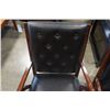 Image 2 : 2 WOOD FRAMED LEATHER ACCENT CHAIRS
