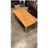 Image 1 : OAK COFFEE TABLE