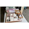 Image 1 : REVLON PARAFFIN BATH AND PICTURE FRAMES