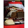 Image 2 : Box of antique jewelry and collectibles