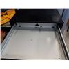 Image 3 : Cash box with key no tray