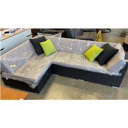 BRAND NEW PREMIUM SMALL L OUTDOOR SECTIONAL RETAIL $1199 W/ LIGHT GREY CUSHIONS AND 2 ACCENT PILLOWS