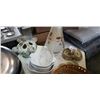 Image 2 : CANDLE STAND, CORNINGWARE, LARGE POT, WOOD BOWL AND WICKER BOWLS AND TABLE LAMP