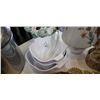 Image 5 : CANDLE STAND, CORNINGWARE, LARGE POT, WOOD BOWL AND WICKER BOWLS AND TABLE LAMP