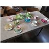 Image 1 : 10 CHINA CUPS AND SAUCERS