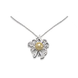 0.76 ctw Diamond & Pearl Necklace 18K White Gold - REF-134H5R