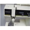 Image 2 : SINGER SEWING MACHINE (NO CORD)