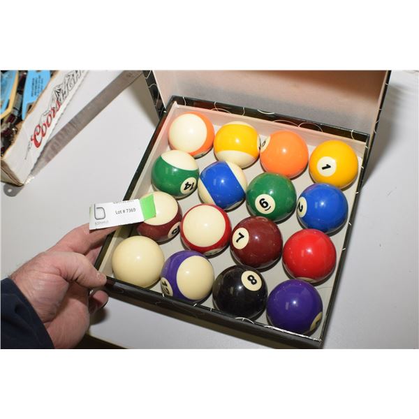 Pool Ball Set