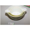 Image 1 : 3 PC Pyrex bowl Set (Smallest Has Edge Chip)