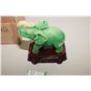 Image 1 : Jade? Elephant