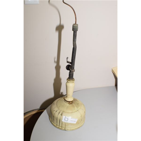 Coleman Lamp