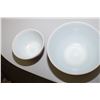 Image 2 : 2 Piece Pyrex Bowls