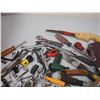 Image 2 : LOT OF MISC HARD TOOLS