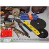 Image 4 : LOT OF MISC HARD TOOLS