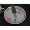 Image 2 : JENNIFER ABBOTT COLLECTION, CAKE SERVING TRAY, KETTLE & COFFEE CUPS (LIKE NEW)