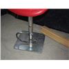 Image 3 : BAR STOOL & SHELF