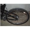 Image 3 : MOUNTAIN BIKE