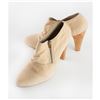 Image 1 : Prince's Custom-Made Tan High-Heeled Boots