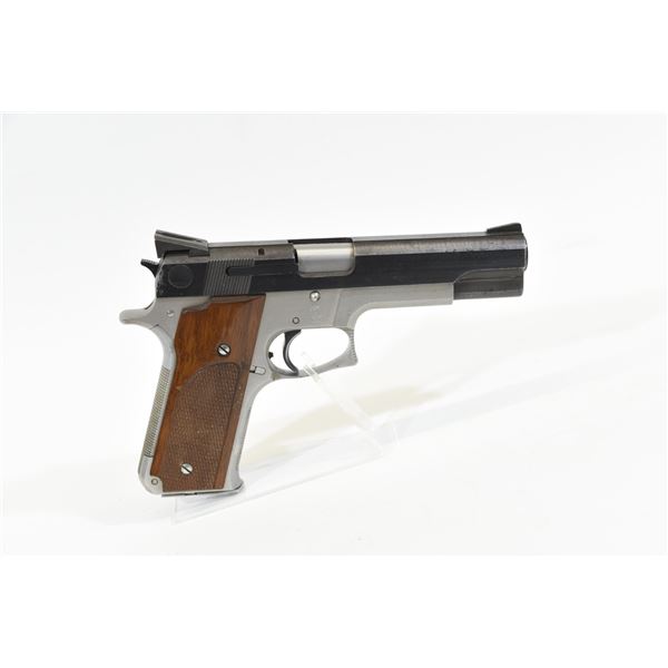 Smith & Wesson Model 745