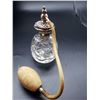 Image 2 : ANTIQUE PRESSED GLASS PERFUME W STERLING SILVER TOP