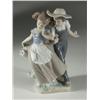 Image 1 : LLADRO PORCELAIN LOVE IN BLOOM 5292 FIGURINE